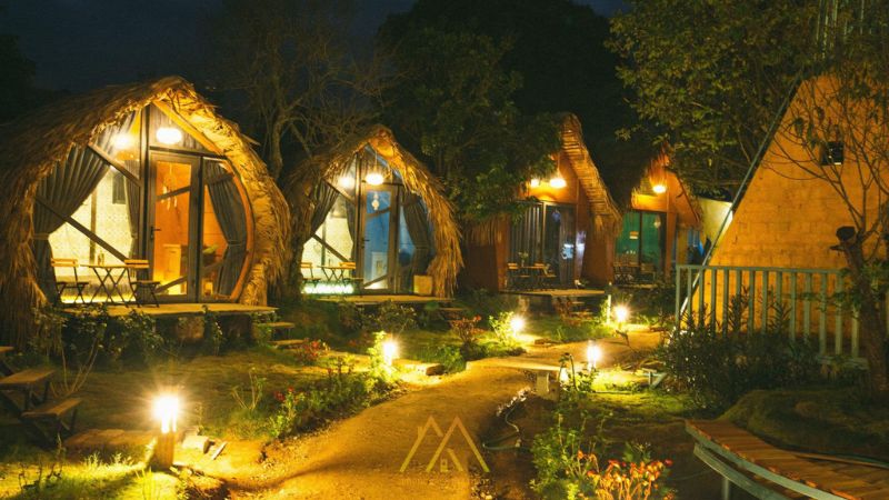 Fairy House tại Mộc Châu lung linh ánh đèn về đêm